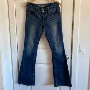American Eagle 8L Artist Flare super stretch long